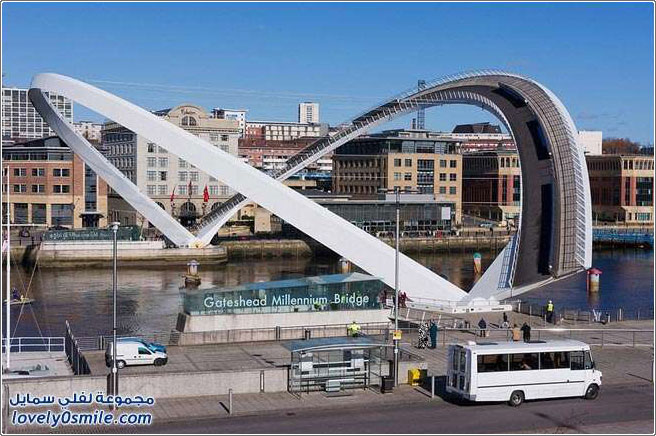 جسر الألفية في لندن