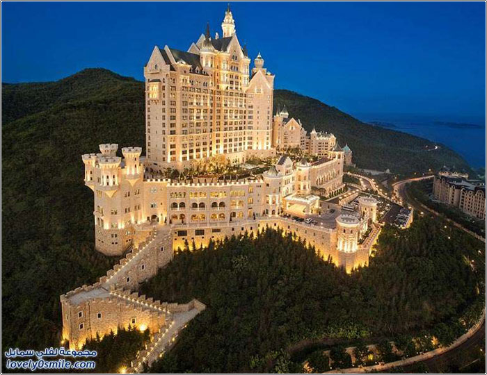 فندق القلعة بمدينة داليان الصينية