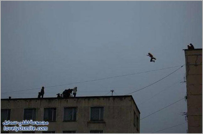صور وفيديو: القفز بين بنايتين