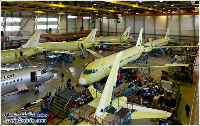 مصنع طائرات في روسيا