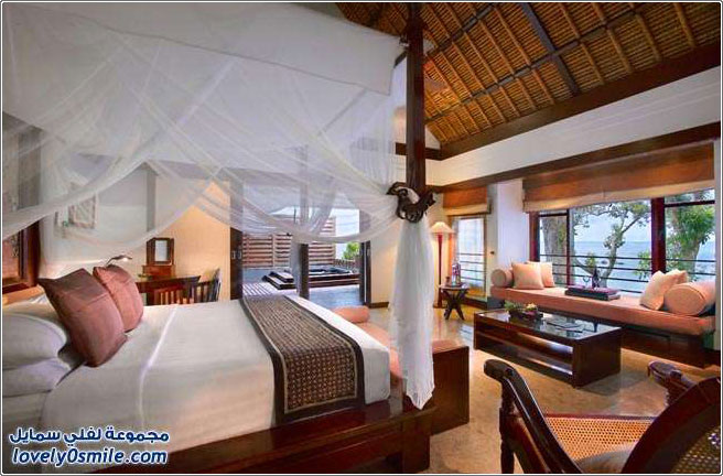 فندق بانيان تري بنتان في جزيرة في بحر الصين الجنوبي