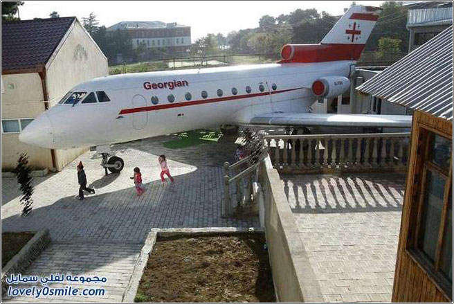 صور: تحويل طائرة قديمة إلى روضة أطفال